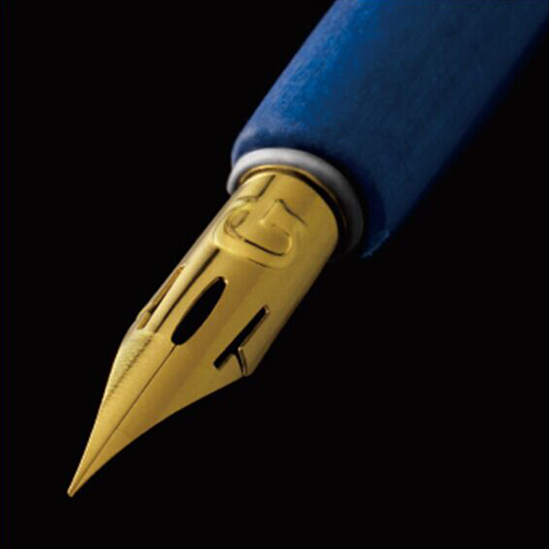 1 個日本ゼブラチタン耐摩耗性プレミアム線画ペン G ニブ高 - Zebra Pen Sarasa のレビューと価格